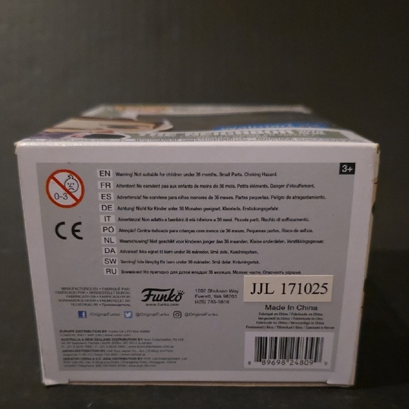 Funko Pop! Games Hello Neighbor Vinyl Figure - Picture 2 of 7